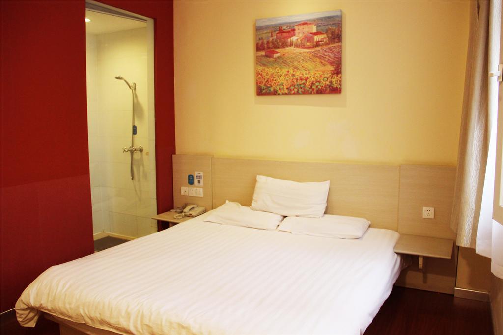 Hanting Express Qingdao South Chongqing Road Bagian luar foto