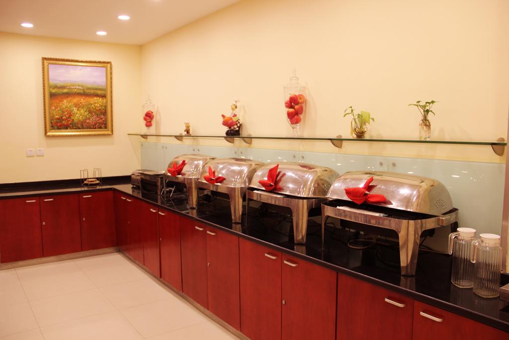 Hanting Express Qingdao South Chongqing Road Bagian luar foto